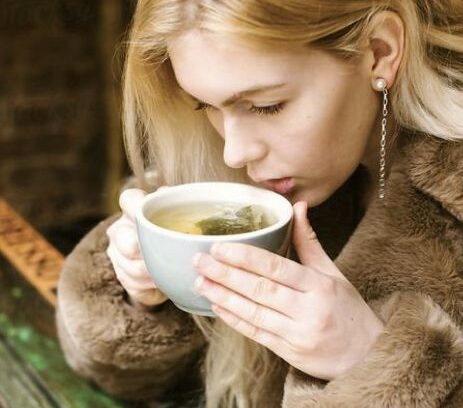 O Poder dos Chás na Rotina: Pequenos Rituais Que Curam de Dentro Para Fora