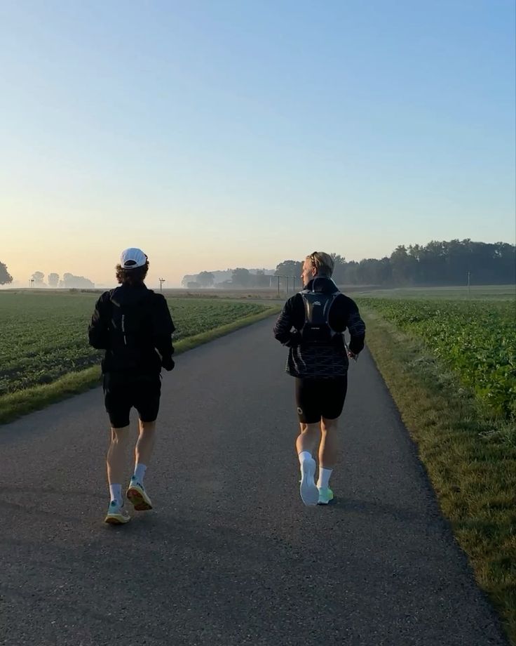 Tênis Confortáveis e Ergonômicos: Caminhadas Saudáveis e Sem Dor