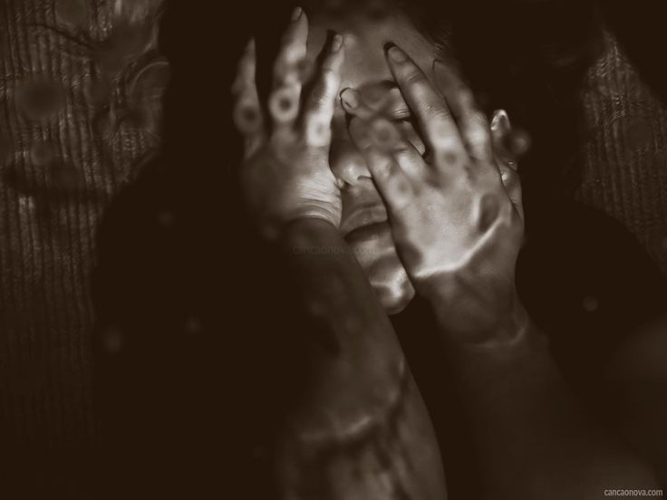 Por Que a Mente Cansada Busca Conforto em Pequenas Recompensas Diárias?